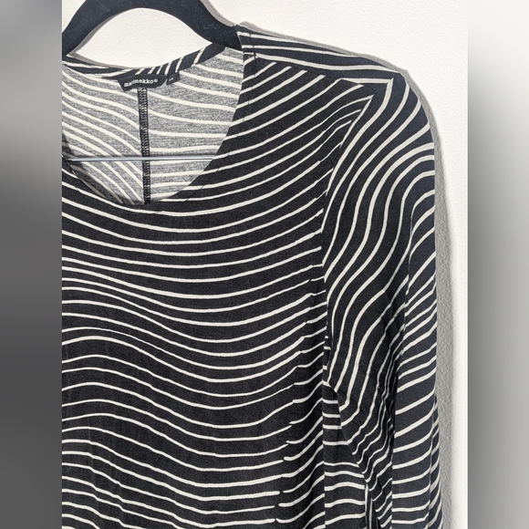 Marimekko Women's Salakka striped jersey dress long sleeve black white Size XXS - Picture 3 of 9